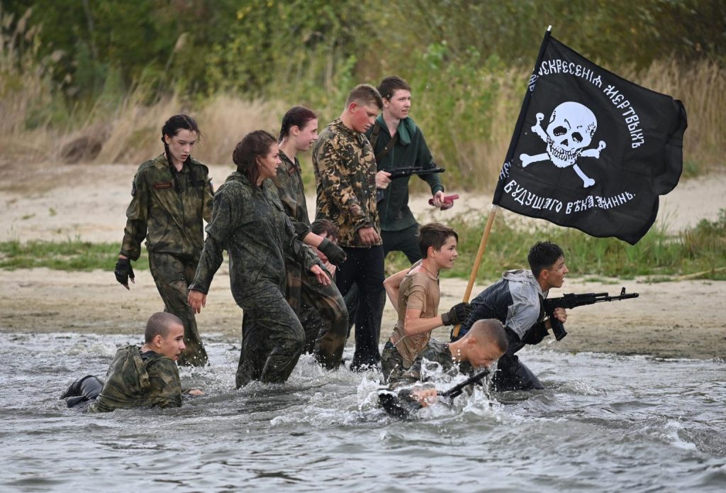 Russian Children as Young as 8 Handle AK-47s and Grenades in Military Camp Drill