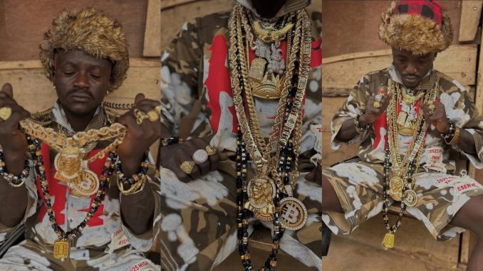 Portable Shows Off His New Gold Chains Collections