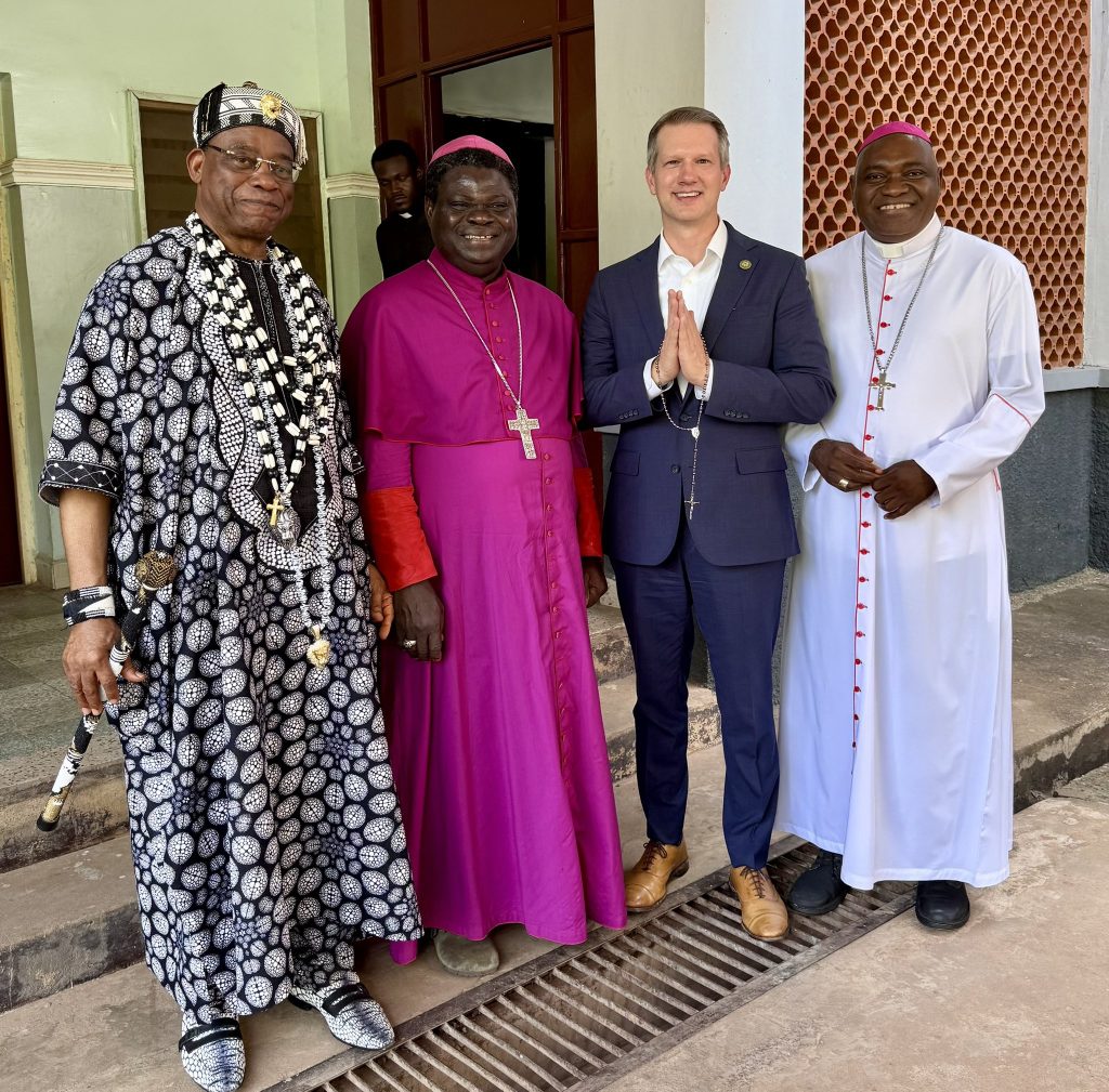 US Lawmaker Meets Benue Bishops, Tor Tiv to Discuss Protection for Christian Communities