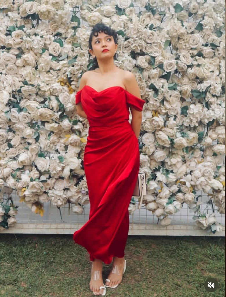 Lottie Bie Shows Her Real Mom Bod in Viral Video