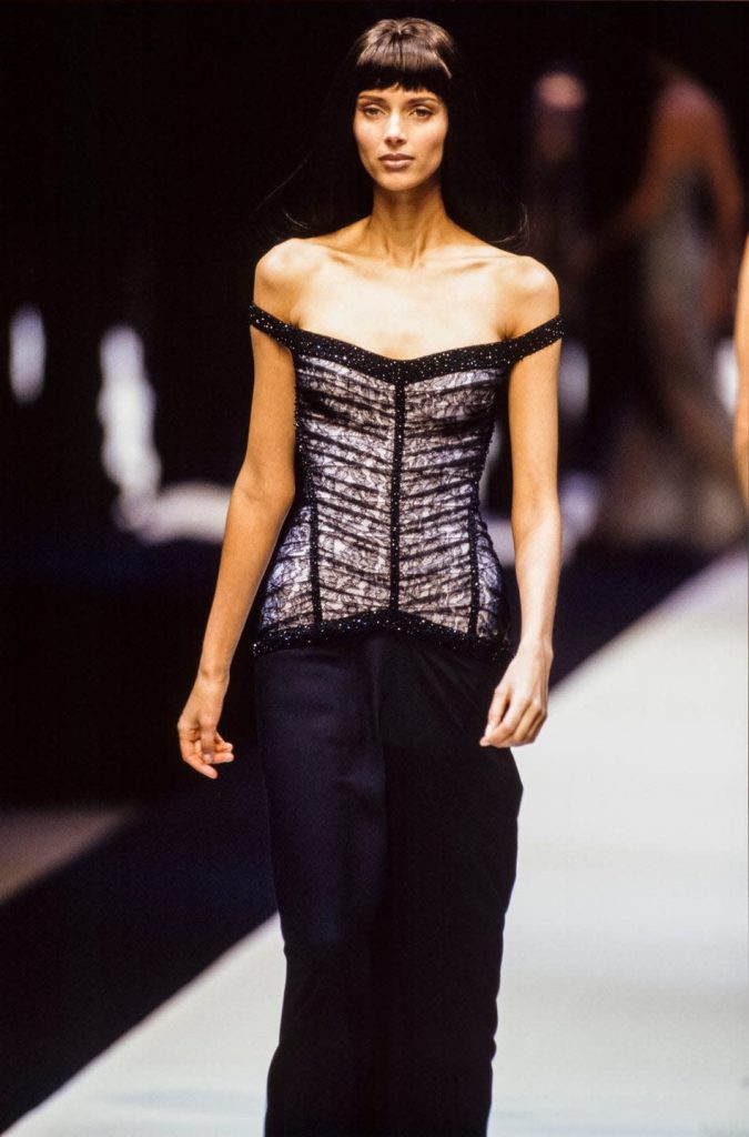 Nina Dobrev Stuns in Vintage Hervé Léger at Golden Globes Nominees Night2